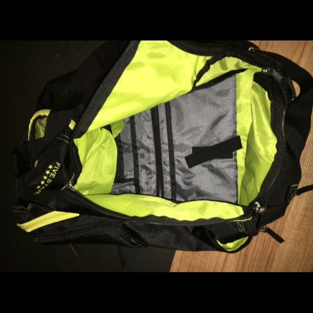 Five Star Convertible Duffle Backpack - image 2